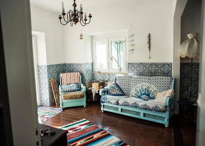 Native Surfhouse Praia da Lourinhã