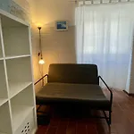 بيت شباب Native Surfhouse *