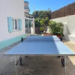 Native Surfhouse بيت شباب